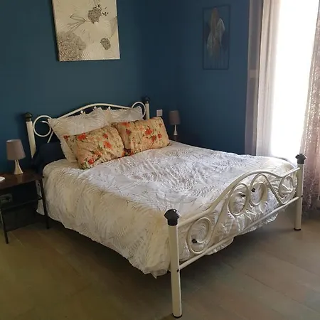 Dans Maison En Rdc Nègrepelisse