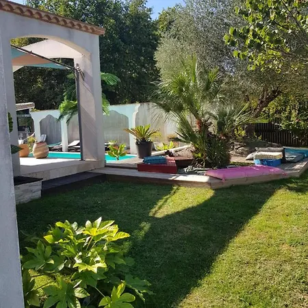 Dans Maison En Rdc Apartamento Nègrepelisse